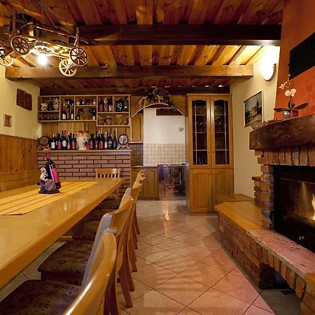 Ferienhaus Vineyard Bregac